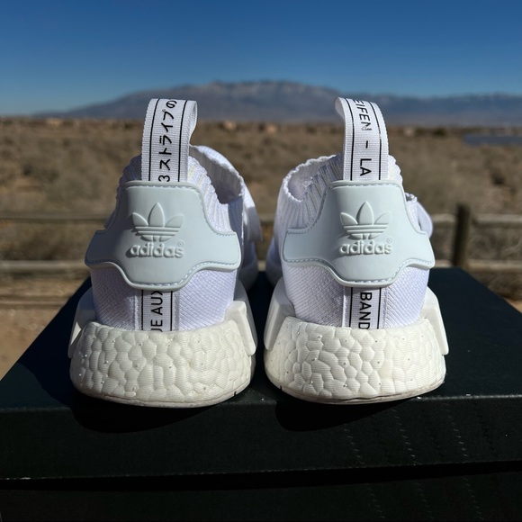 🎉‼️PARTY DROP‼️🎉Adidas NMD R1 PK - “Japan Triple White Primeknit” - Picture 4 of 14